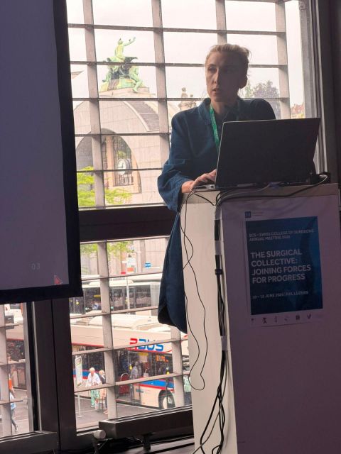 Presentación en un congreso de cirugía en Lucerna