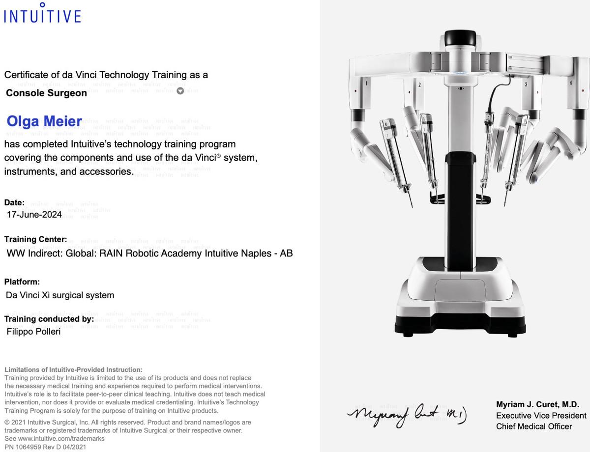 Console surgeon — da Vinci surgical robot certificate